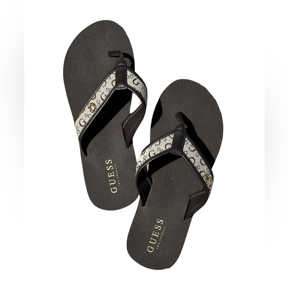 Guess Los Angeles TooSoon2 Flip Flop Sandals
